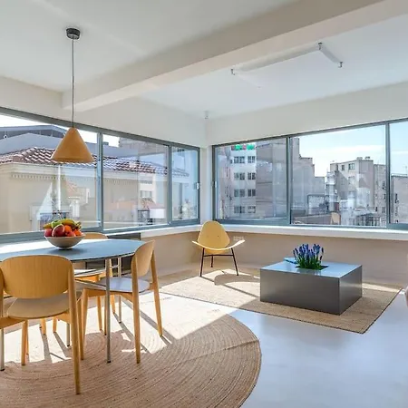 Apartment The Hostmaster Lighthouse Effect Athens